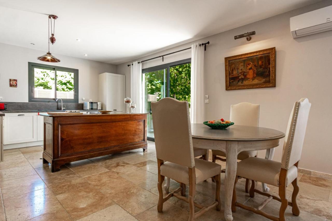 La Verdiere - Contemporary House With Garden And Private Pool LʼIsle-sur-la-Sorgue Exteriör bild